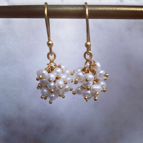 A love bunch small earrings